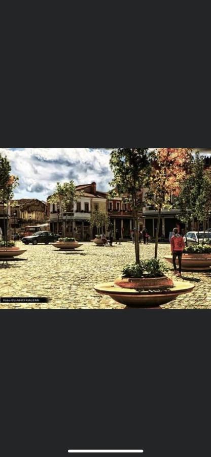Tradicional Bazaar Home Корча Екстер'єр фото